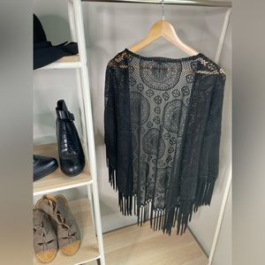 Black boho fringe shall kimono
